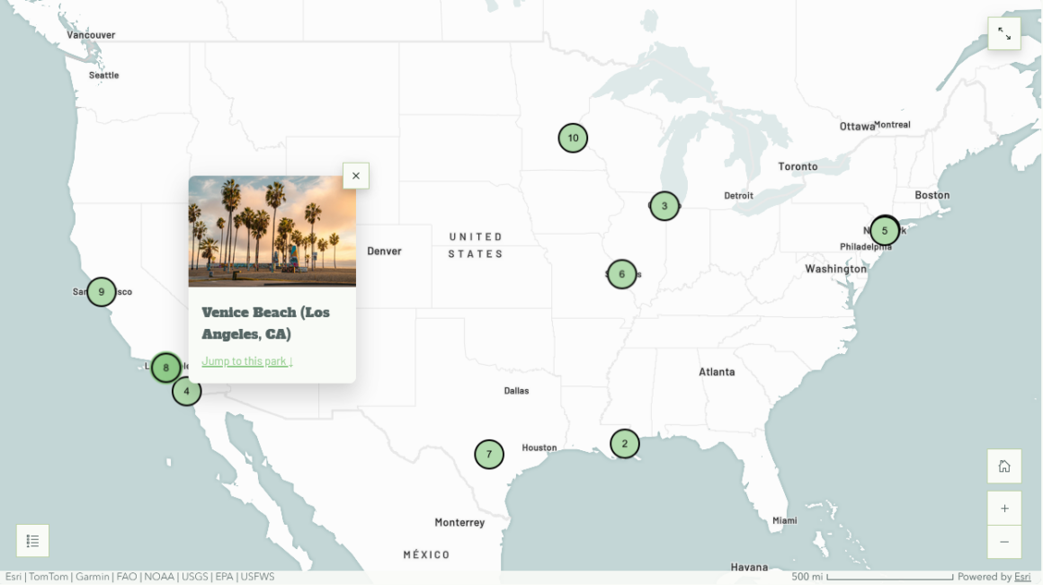 Express‑Karte der USA mit mehreren nummerierten Standorten auf einer hellen Hintergrundkarte. Ein hervorgehobenes Pop-up zeigt „Venice Beach (Los Angeles, CA)“ mit Bild und Link. Die Karte dient als einfache Übersicht zur Darstellung ausgewählter Orte mit minimaler Interaktivität.