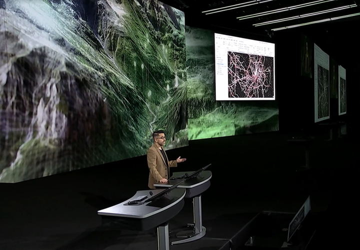 Alberto Nieto während seines Vortrags auf der Esri UC 2026